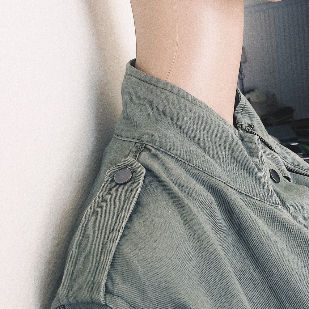 Jacket - Picture 5 of 8